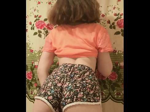 ❤️ Sexy odo omo kekere yiyọ kuro rẹ kukuru lori kamẹra ❤❌ Fidio furo ❤